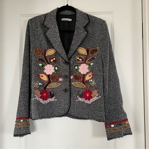 Paradyz Couture Boucle Knit, Fringe Trim, Embroidered Jacket Size 8. Pre-owned